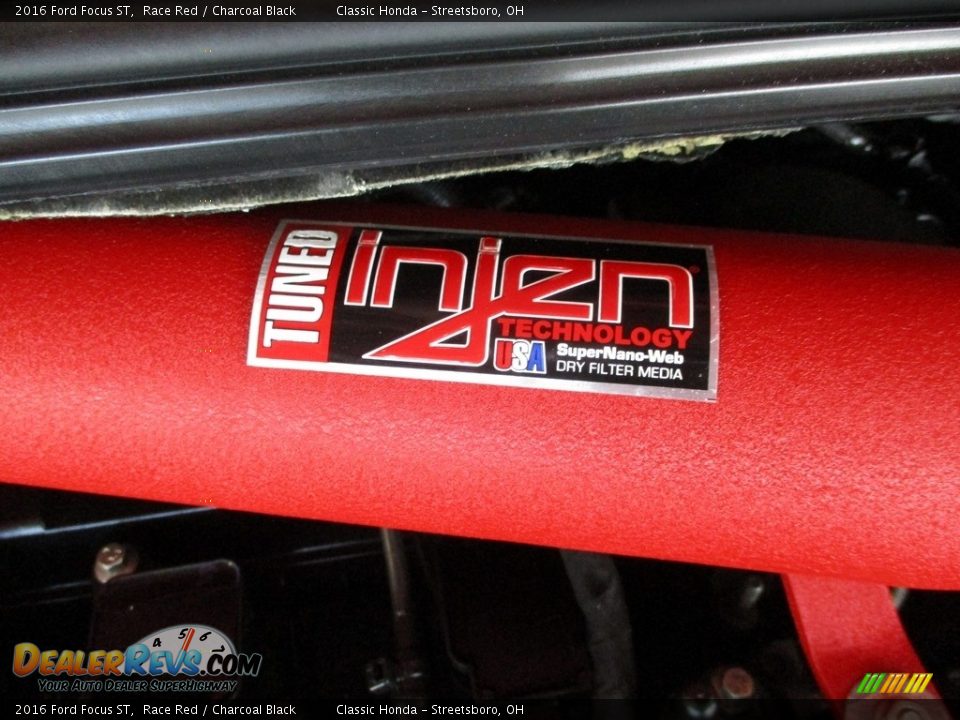 2016 Ford Focus ST Race Red / Charcoal Black Photo #16