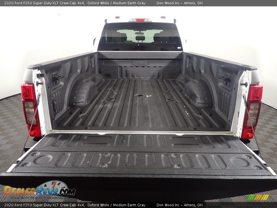 2020 Ford F350 Super Duty XLT Crew Cab 4x4 Oxford White / Medium Earth Gray Photo #12