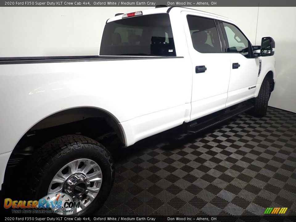 2020 Ford F350 Super Duty XLT Crew Cab 4x4 Oxford White / Medium Earth Gray Photo #15