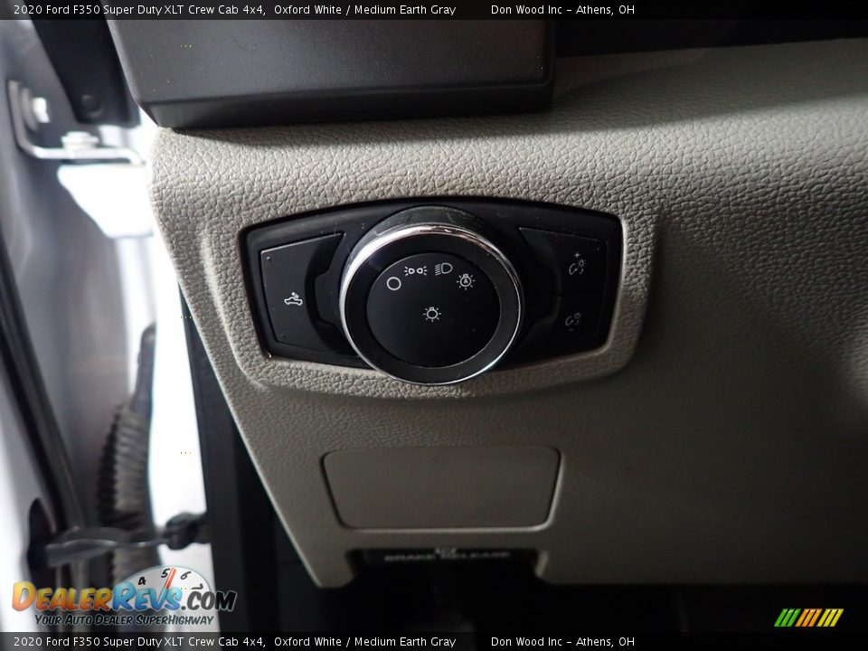 2020 Ford F350 Super Duty XLT Crew Cab 4x4 Oxford White / Medium Earth Gray Photo #27
