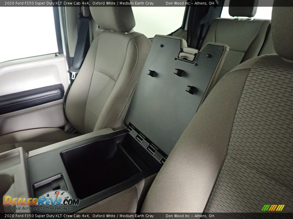 2020 Ford F350 Super Duty XLT Crew Cab 4x4 Oxford White / Medium Earth Gray Photo #30