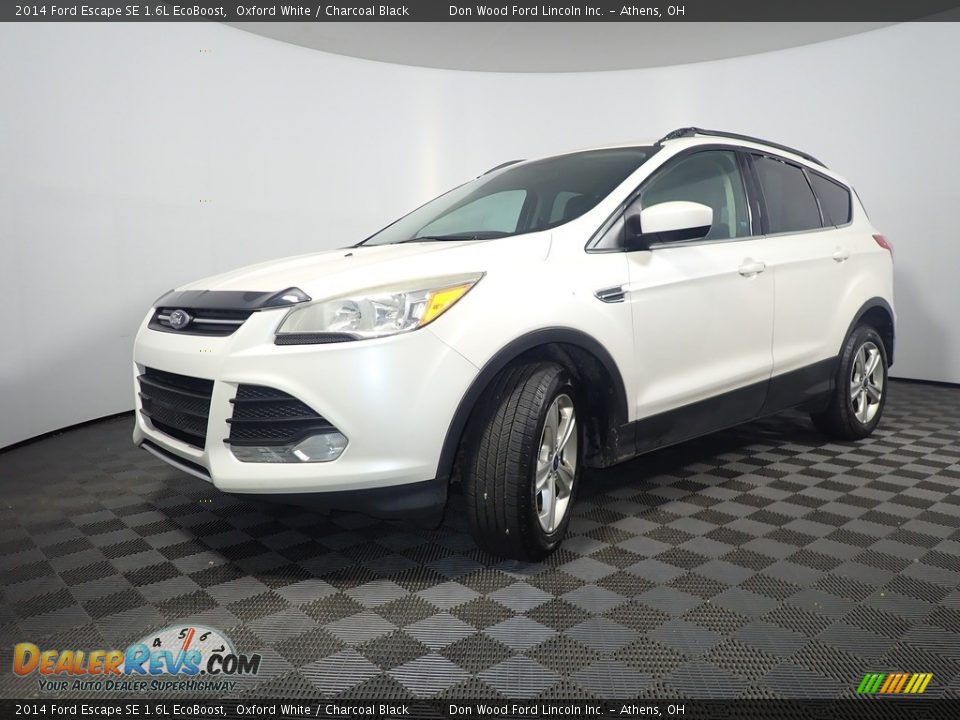 2014 Ford Escape SE 1.6L EcoBoost Oxford White / Charcoal Black Photo #8