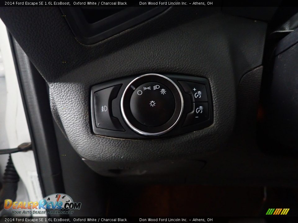 2014 Ford Escape SE 1.6L EcoBoost Oxford White / Charcoal Black Photo #32