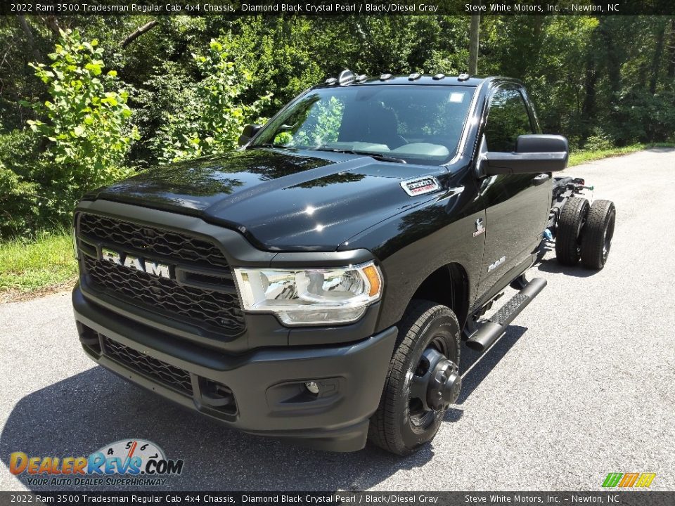 2022 Ram 3500 Tradesman Regular Cab 4x4 Chassis Diamond Black Crystal Pearl / Black/Diesel Gray Photo #2