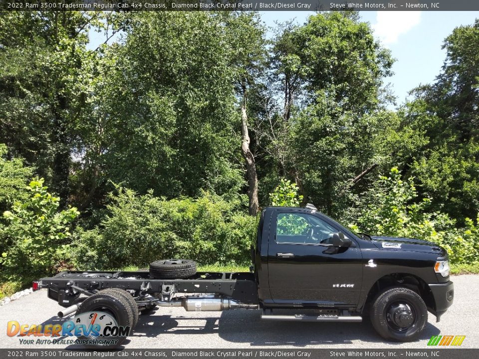 Diamond Black Crystal Pearl 2022 Ram 3500 Tradesman Regular Cab 4x4 Chassis Photo #5