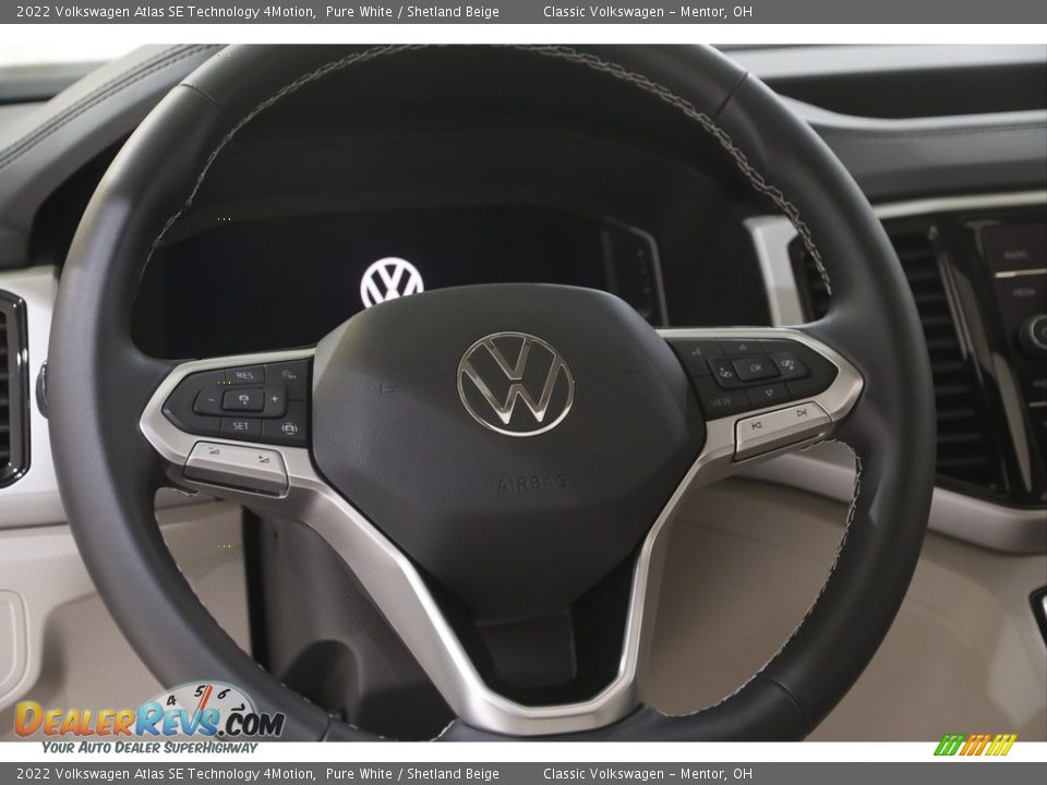 2022 Volkswagen Atlas SE Technology 4Motion Steering Wheel Photo #7