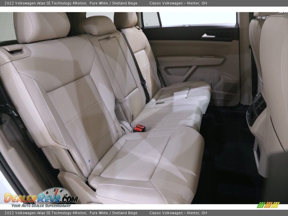Rear Seat of 2022 Volkswagen Atlas SE Technology 4Motion Photo #15