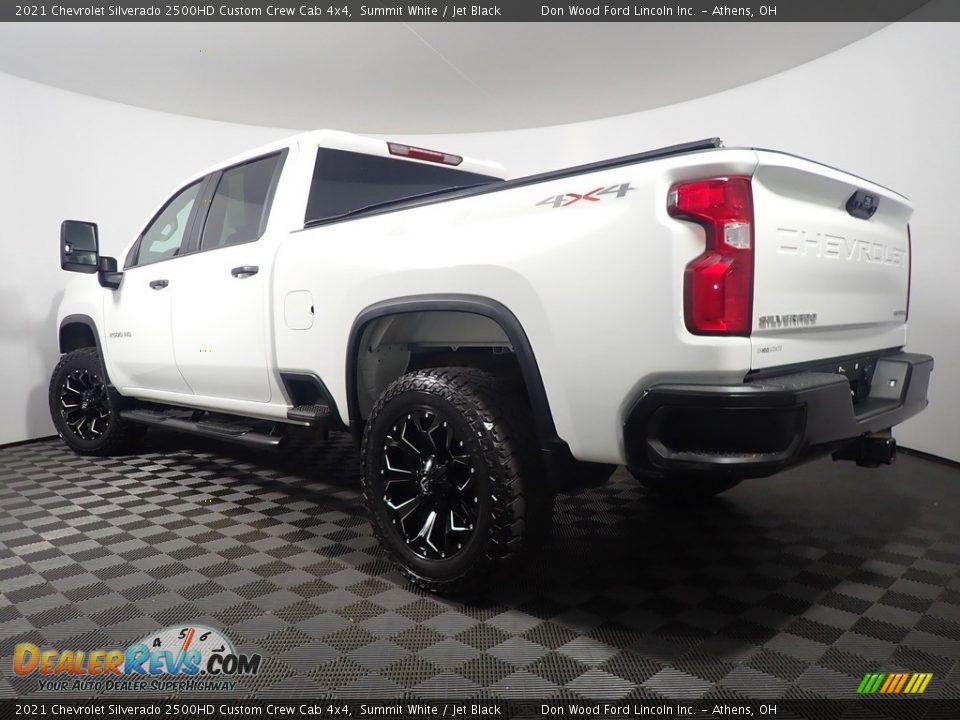 2021 Chevrolet Silverado 2500HD Custom Crew Cab 4x4 Summit White / Jet Black Photo #11