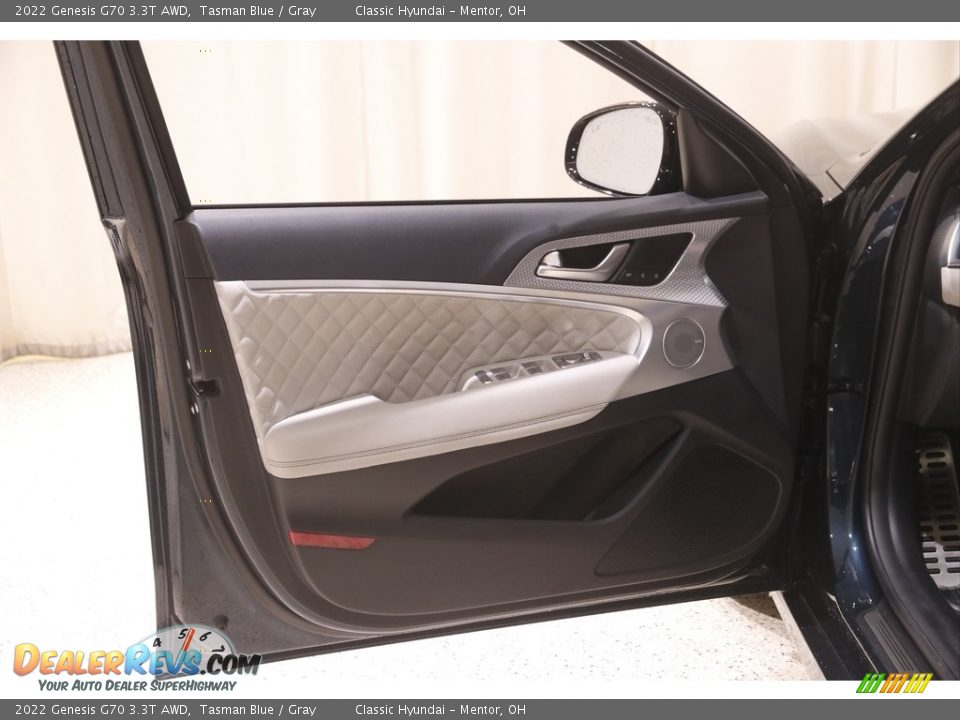 Door Panel of 2022 Genesis G70 3.3T AWD Photo #4