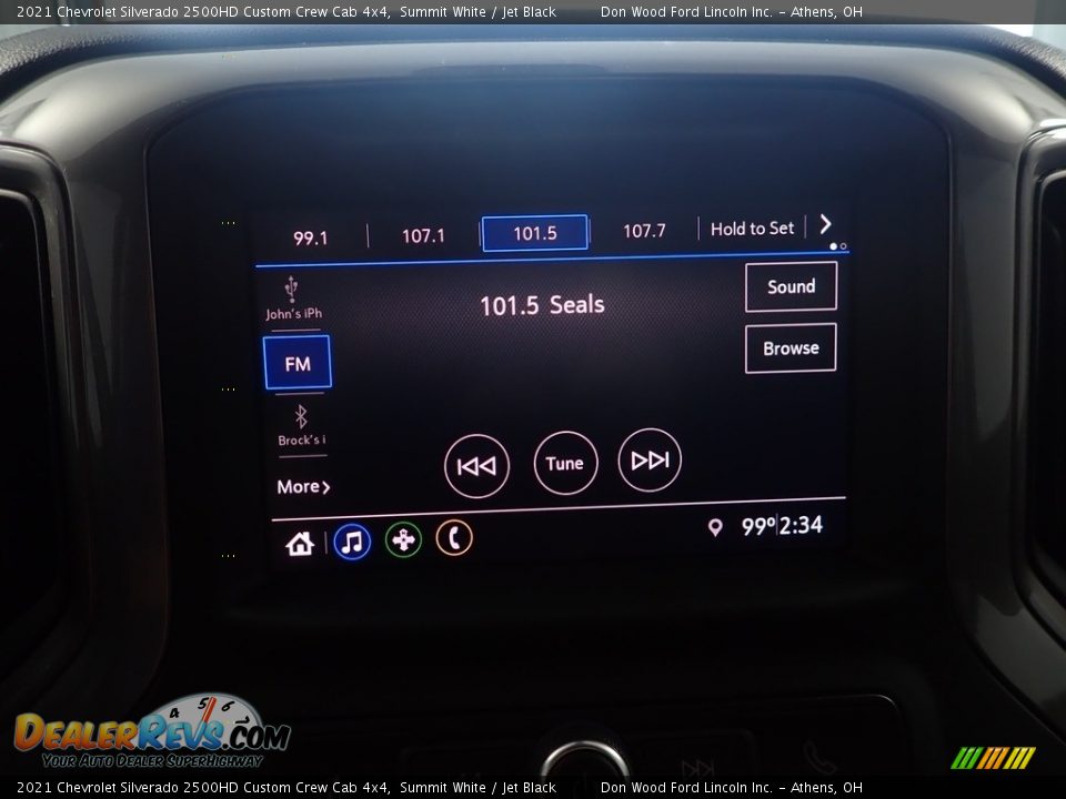 2021 Chevrolet Silverado 2500HD Custom Crew Cab 4x4 Summit White / Jet Black Photo #25