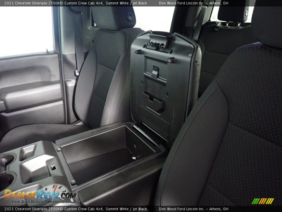 2021 Chevrolet Silverado 2500HD Custom Crew Cab 4x4 Summit White / Jet Black Photo #32