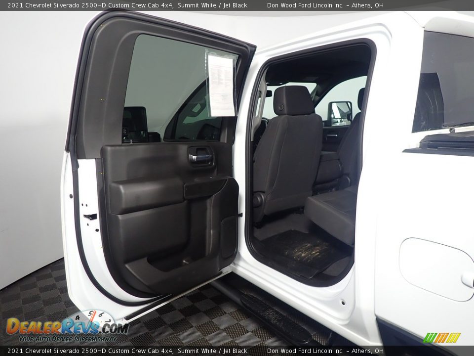 2021 Chevrolet Silverado 2500HD Custom Crew Cab 4x4 Summit White / Jet Black Photo #33