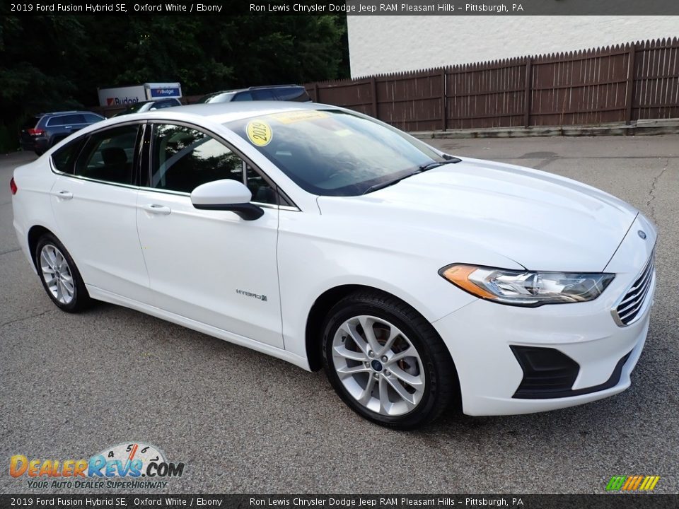 2019 Ford Fusion Hybrid SE Oxford White / Ebony Photo #8