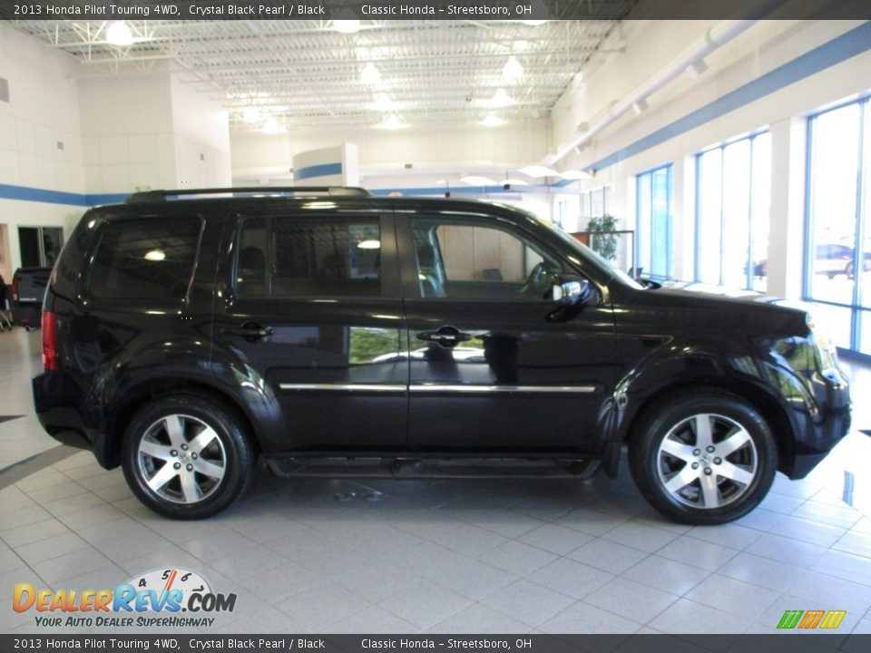 2013 Honda Pilot Touring 4WD Crystal Black Pearl / Black Photo #4