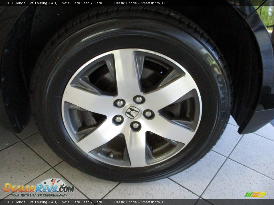 2013 Honda Pilot Touring 4WD Crystal Black Pearl / Black Photo #5