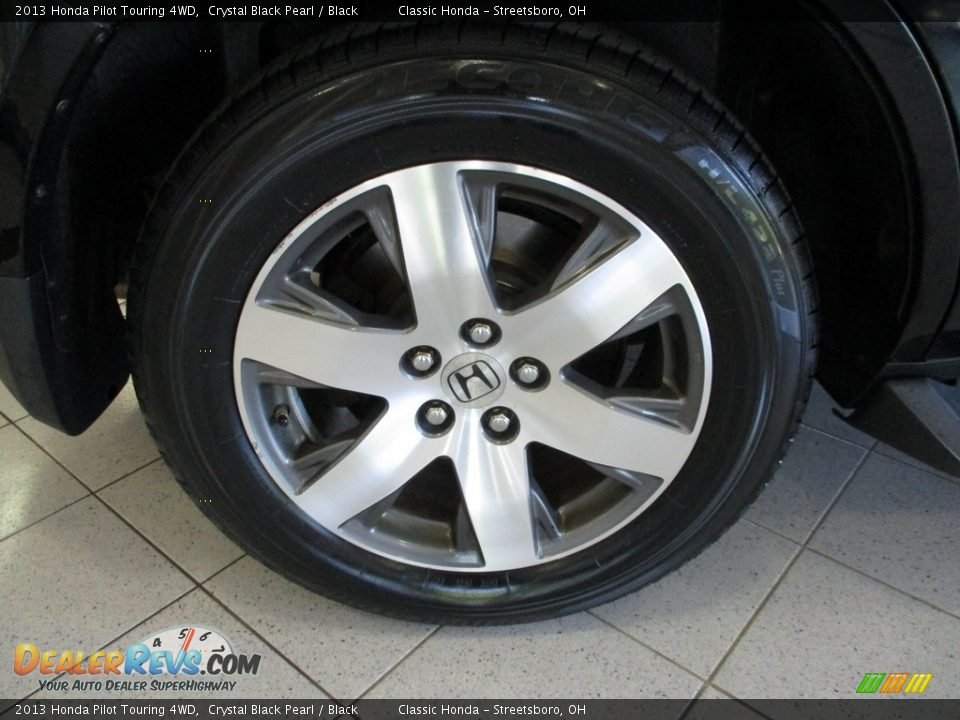 2013 Honda Pilot Touring 4WD Crystal Black Pearl / Black Photo #6