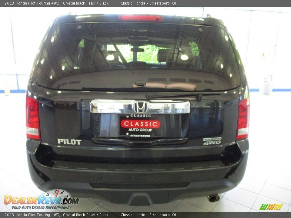 2013 Honda Pilot Touring 4WD Crystal Black Pearl / Black Photo #8