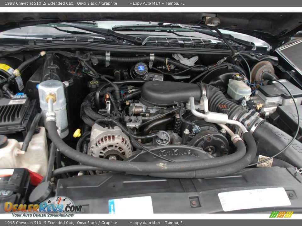 1998 Chevrolet S10 LS Extended Cab Onyx Black / Graphite Photo #20