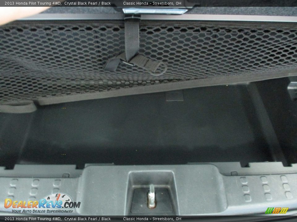 2013 Honda Pilot Touring 4WD Crystal Black Pearl / Black Photo #25