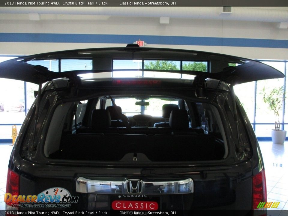 2013 Honda Pilot Touring 4WD Crystal Black Pearl / Black Photo #26