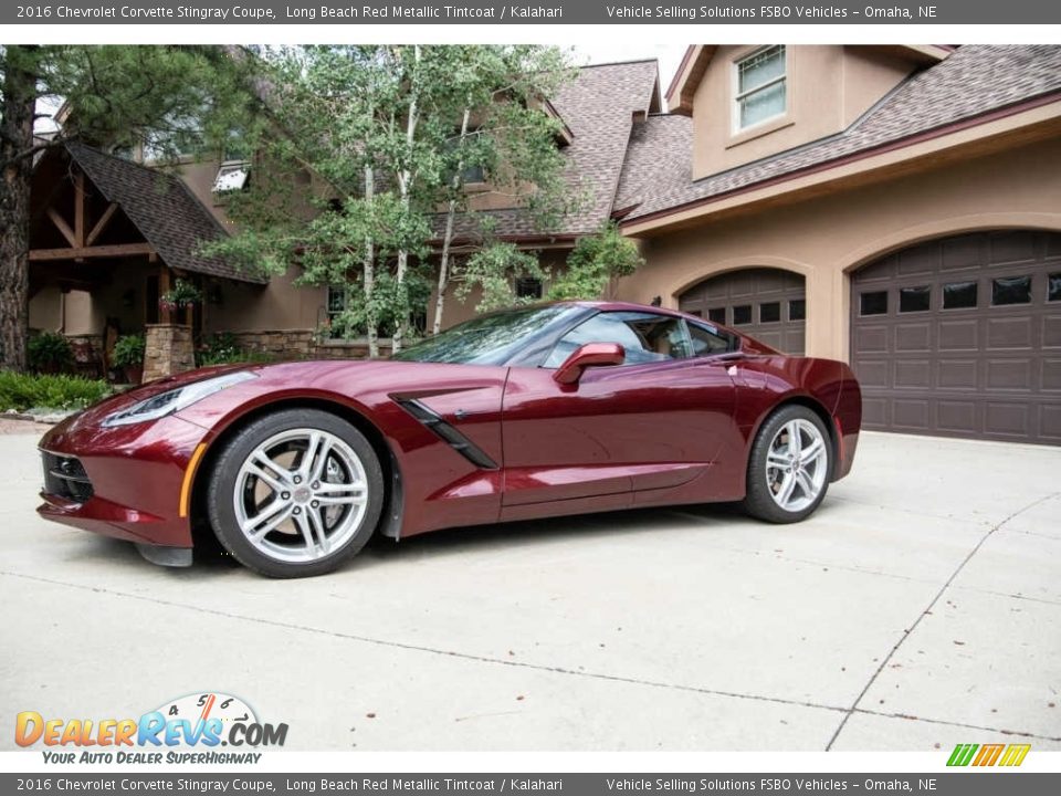 Front 3/4 View of 2016 Chevrolet Corvette Stingray Coupe Photo #2