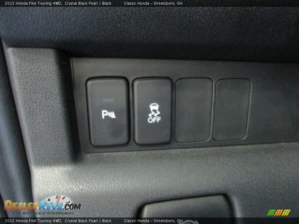 2013 Honda Pilot Touring 4WD Crystal Black Pearl / Black Photo #34