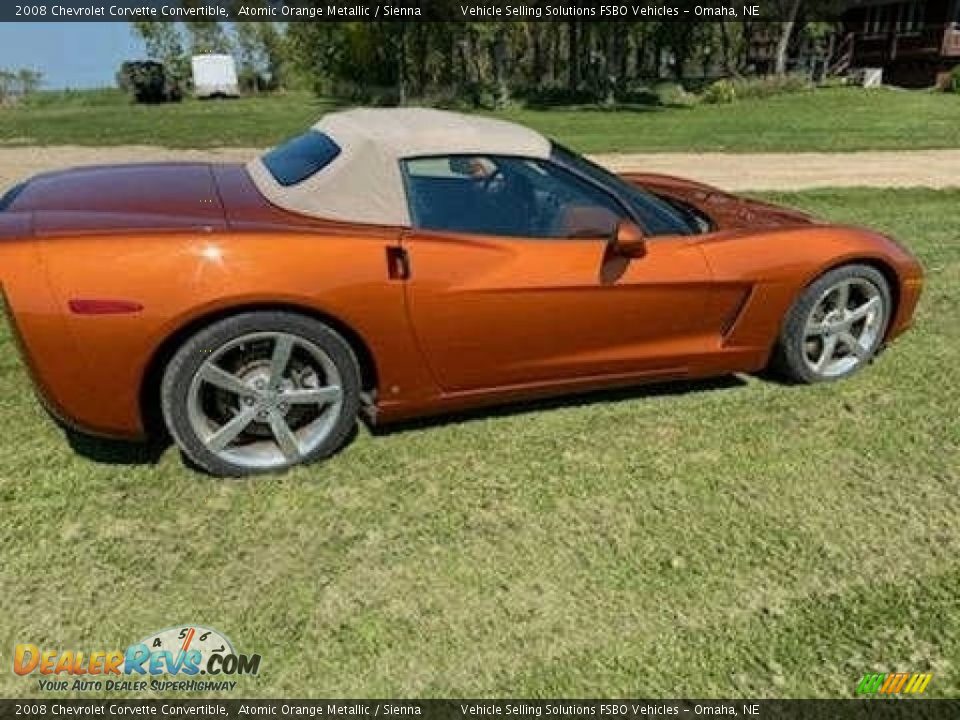 2008 Chevrolet Corvette Convertible Atomic Orange Metallic / Sienna Photo #17