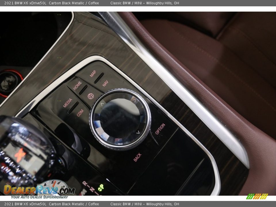 2021 BMW X6 xDrive50i Carbon Black Metallic / Coffee Photo #18