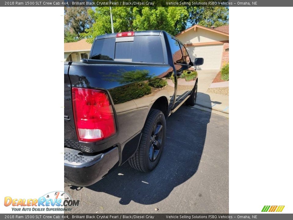 2018 Ram 1500 SLT Crew Cab 4x4 Brilliant Black Crystal Pearl / Black/Diesel Gray Photo #4