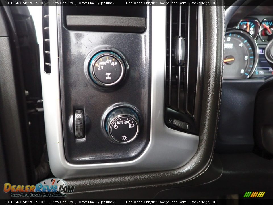 2018 GMC Sierra 1500 SLE Crew Cab 4WD Onyx Black / Jet Black Photo #15