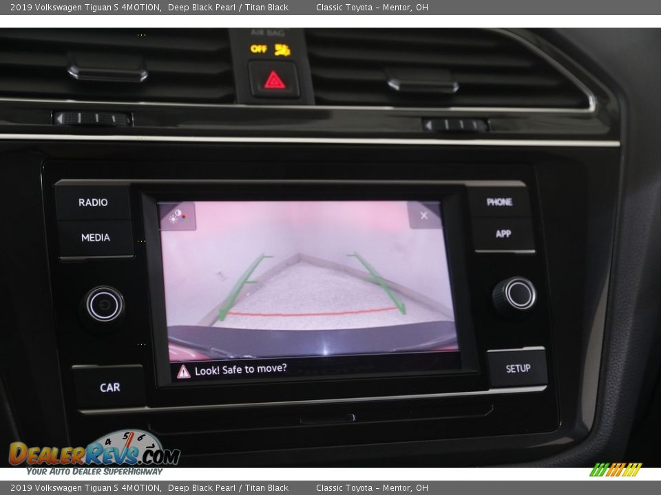 2019 Volkswagen Tiguan S 4MOTION Deep Black Pearl / Titan Black Photo #12