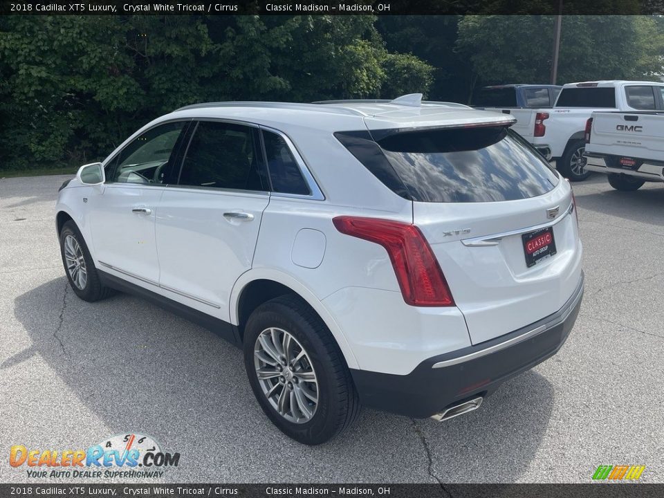 2018 Cadillac XT5 Luxury Crystal White Tricoat / Cirrus Photo #2