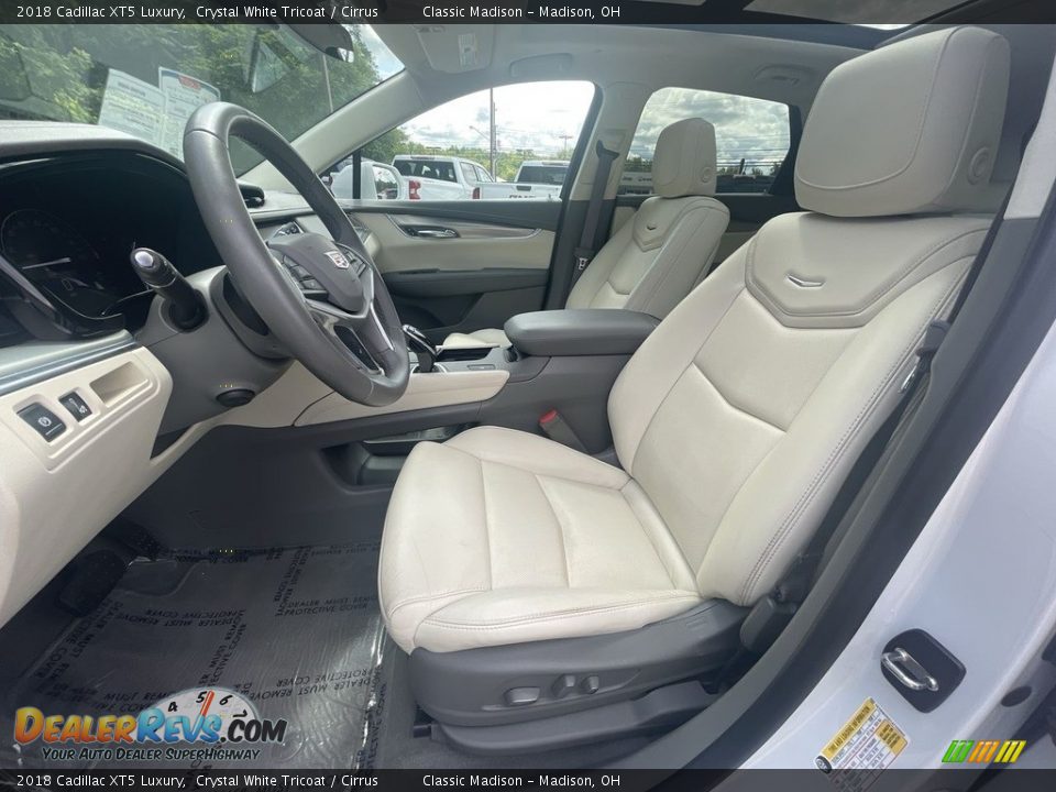 2018 Cadillac XT5 Luxury Crystal White Tricoat / Cirrus Photo #6