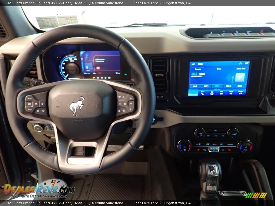 2022 Ford Bronco Big Bend 4x4 2-Door Steering Wheel Photo #14