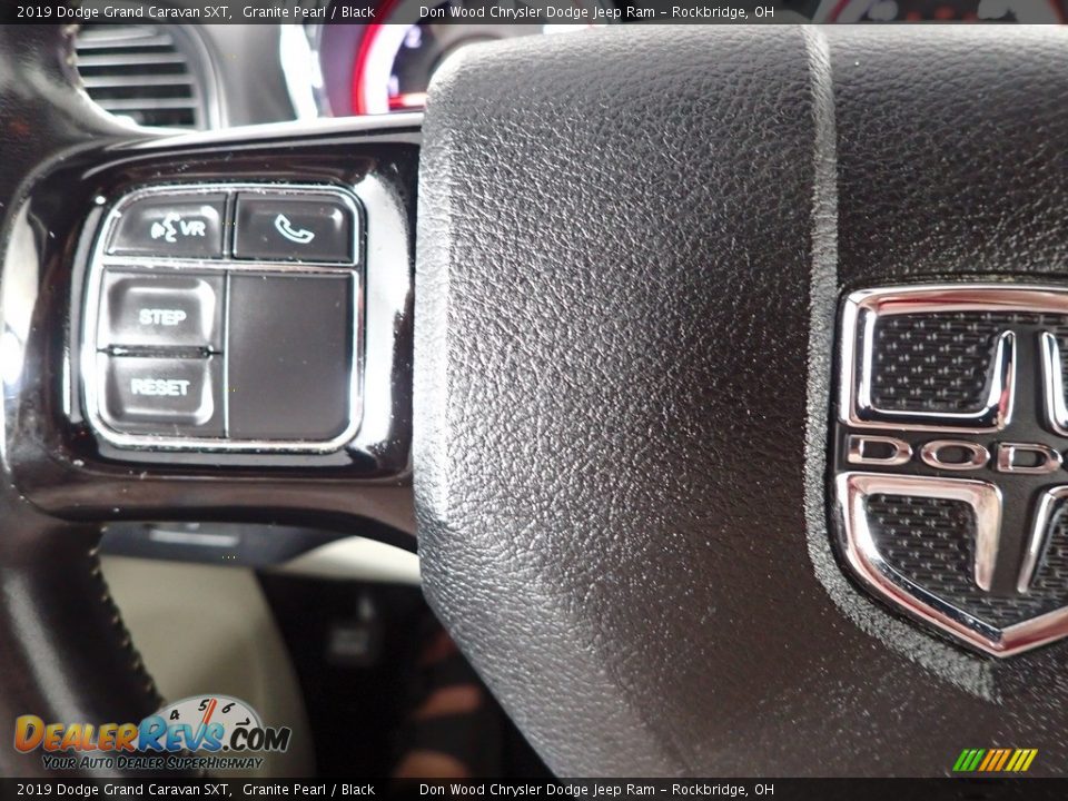 2019 Dodge Grand Caravan SXT Granite Pearl / Black Photo #16