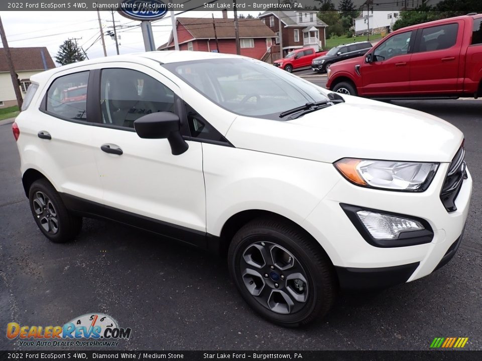 Front 3/4 View of 2022 Ford EcoSport S 4WD Photo #8