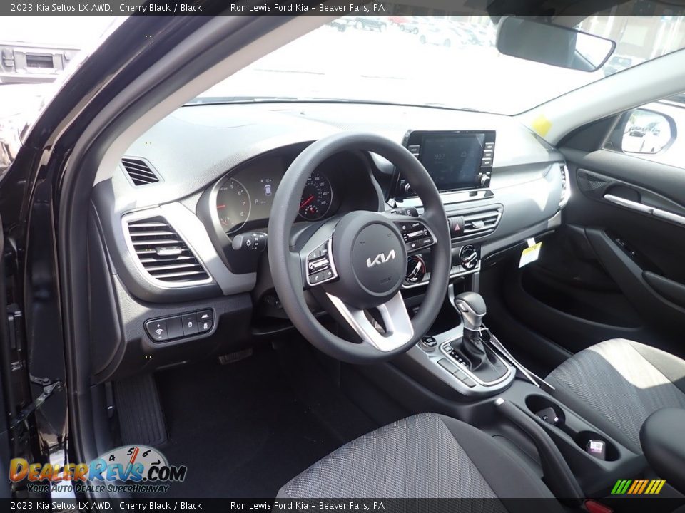 2023 Kia Seltos LX AWD Cherry Black / Black Photo #19