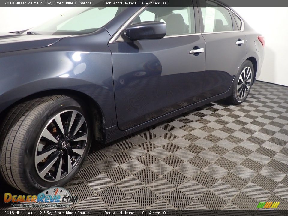 2018 Nissan Altima 2.5 SV Storm Blue / Charcoal Photo #10