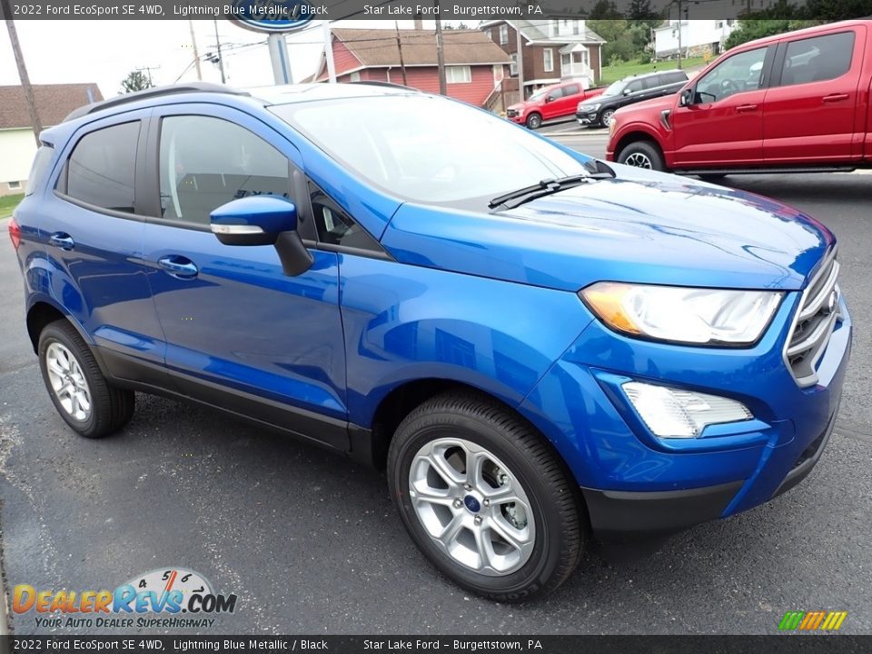 Front 3/4 View of 2022 Ford EcoSport SE 4WD Photo #8