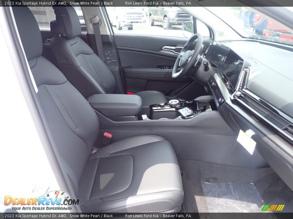 Front Seat of 2023 Kia Sportage Hybrid EX AWD Photo #11