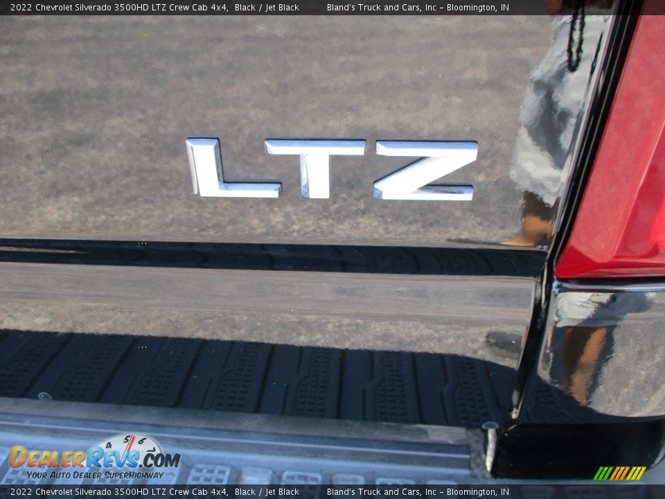 2022 Chevrolet Silverado 3500HD LTZ Crew Cab 4x4 Black / Jet Black Photo #33