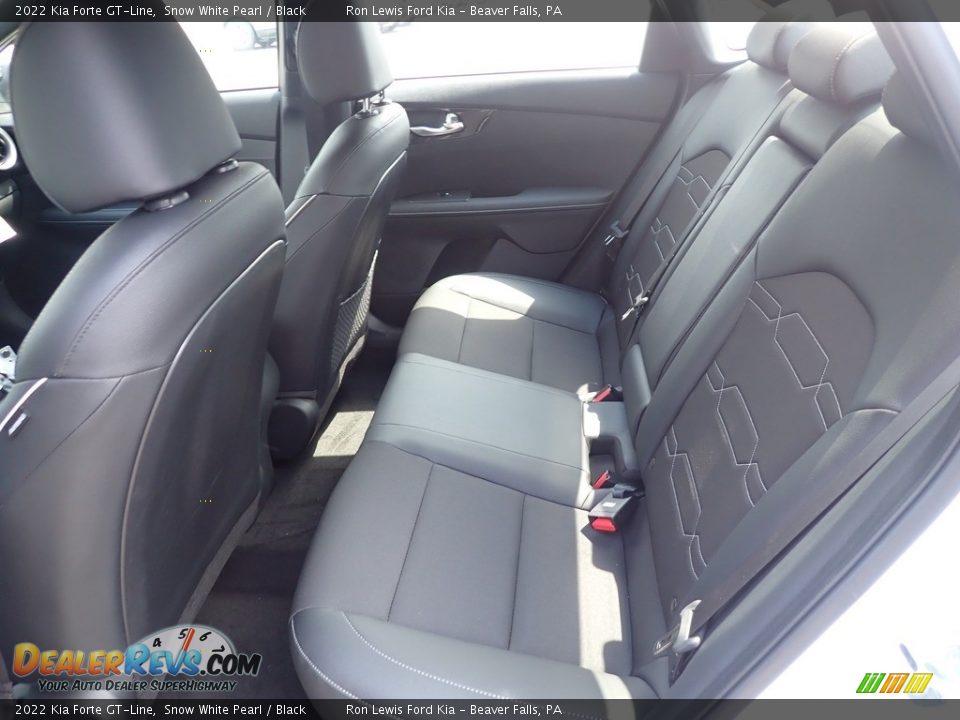2022 Kia Forte GT-Line Snow White Pearl / Black Photo #12