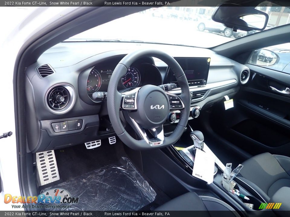 2022 Kia Forte GT-Line Snow White Pearl / Black Photo #19