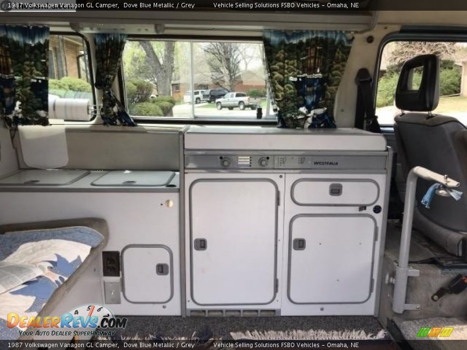 1987 Volkswagen Vanagon GL Camper Trunk Photo #6