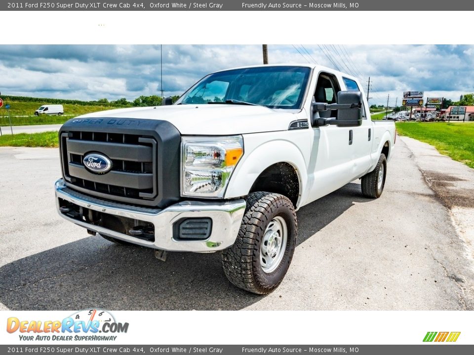 2011 Ford F250 Super Duty XLT Crew Cab 4x4 Oxford White / Steel Gray Photo #8