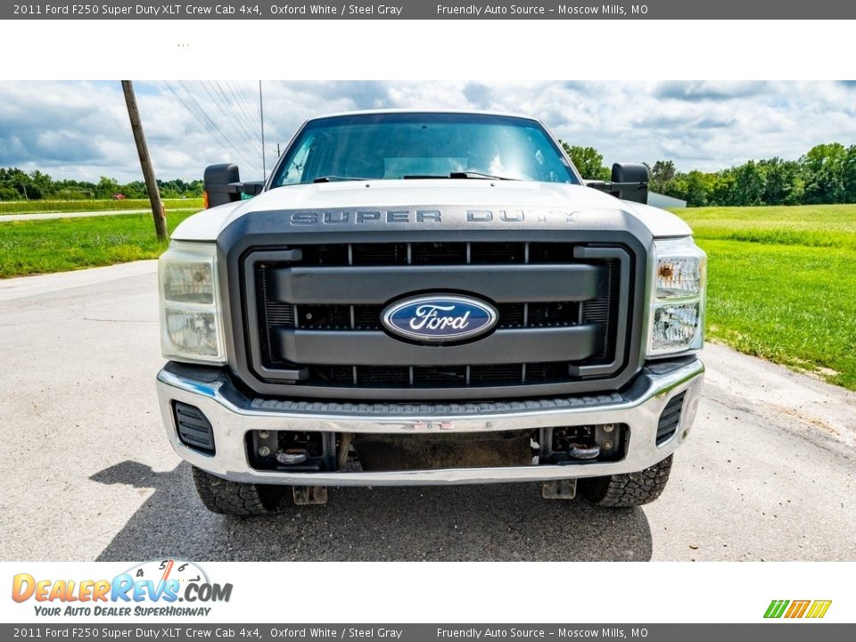 2011 Ford F250 Super Duty XLT Crew Cab 4x4 Oxford White / Steel Gray Photo #9