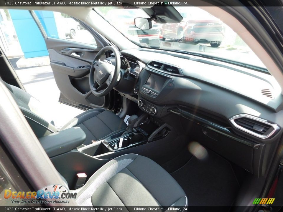 Jet Black Interior - 2023 Chevrolet TrailBlazer LT AWD Photo #17