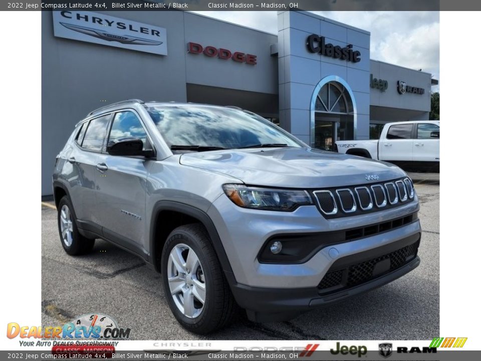 2022 Jeep Compass Latitude 4x4 Billet Silver Metallic / Black Photo #1
