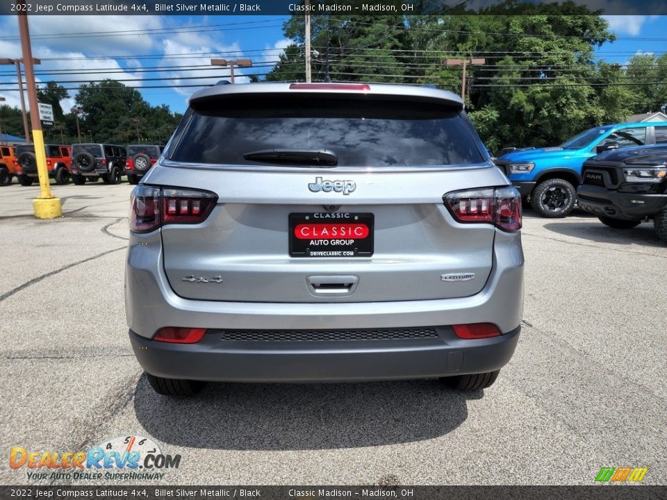 2022 Jeep Compass Latitude 4x4 Billet Silver Metallic / Black Photo #10