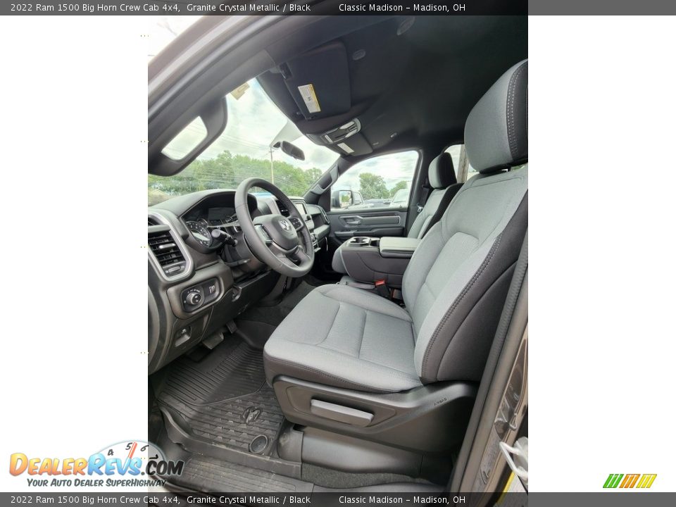 2022 Ram 1500 Big Horn Crew Cab 4x4 Granite Crystal Metallic / Black Photo #2